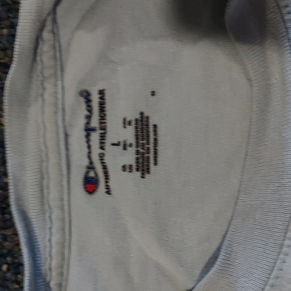 Vtg champion shirt - Picture 3 of 3